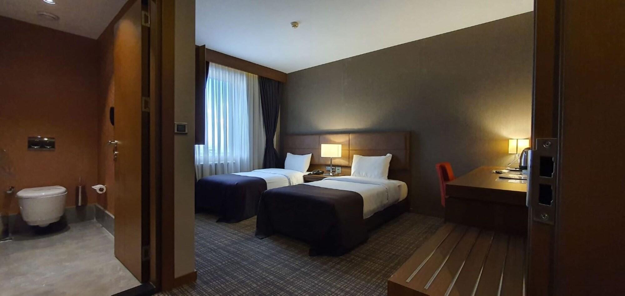 Grand Isias Hotel أديامان المظهر الخارجي الصورة